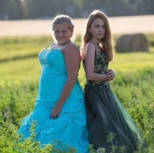 Meet your Posher, Isabelle